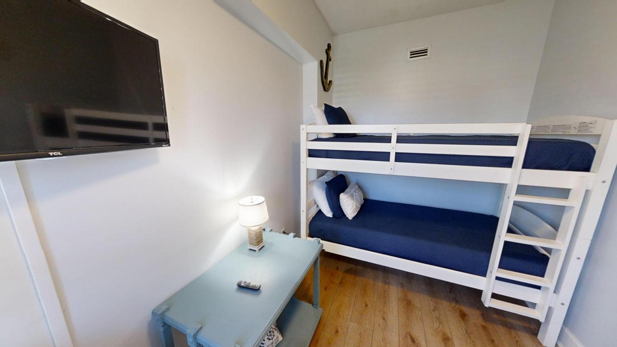 Sunrise 709 Holiday home *